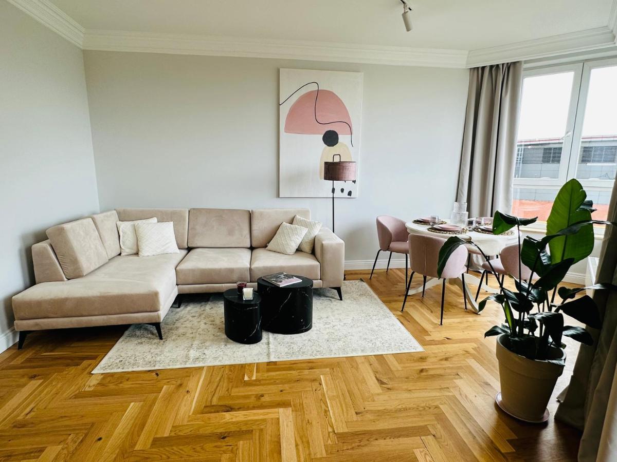 Warsaw Sadyba Premium Apartment By B2 Exterior photo